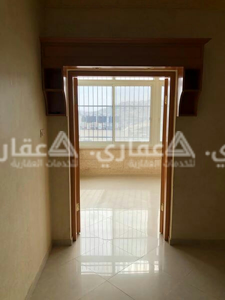 شقة للبيع بجانب شارع طلوع المدارس