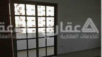 شقة للبيع غرب وزارة التربية والتعليم
