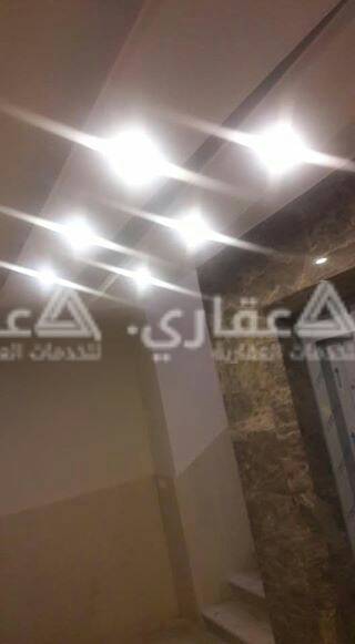 شقة للبيع شمال دوار ابو مازن