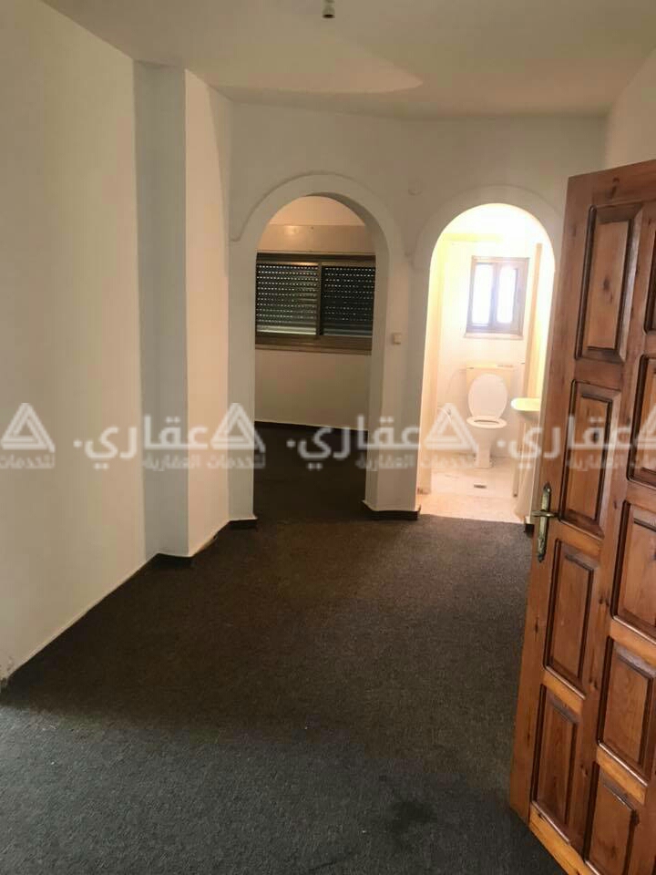 للايجار عند دوار الفواكه