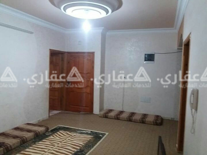 شقة للبيع وبسعر مغري مطلة على البحر