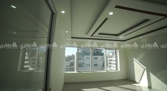 شقة للإيجار مميزة في بيئة مثالية ومناسبة للعمل والإبداع
