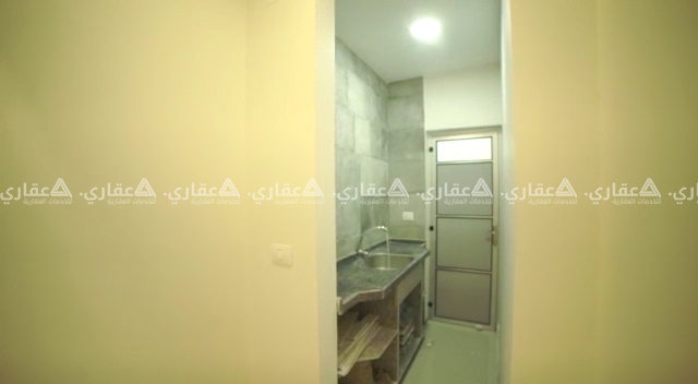 شقة للإيجار مميزة في بيئة مثالية ومناسبة للعمل والإبداع