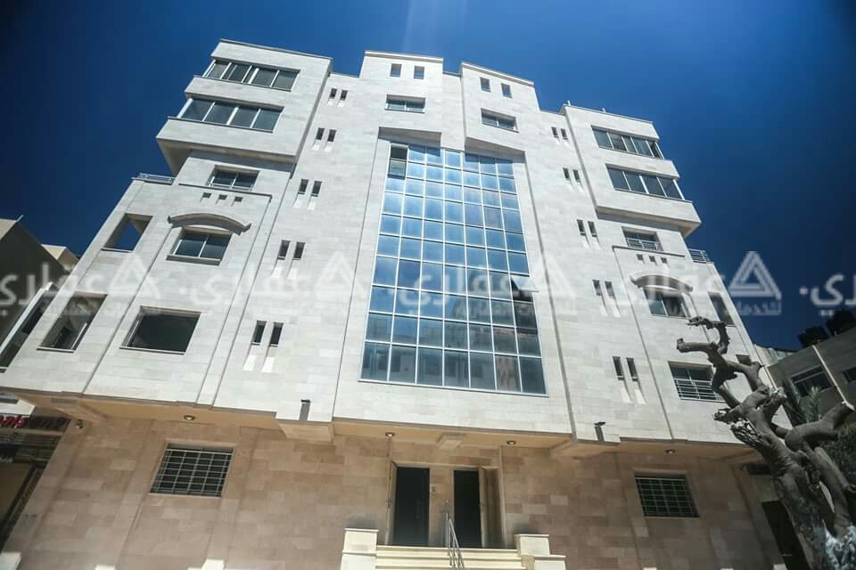 شقق عظم للبيع 