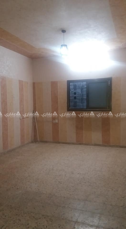 شقة للبيع في منطقة الجلاء بسعر مغري