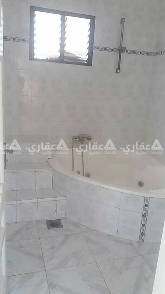 شقة للبيع بسعر مغري 