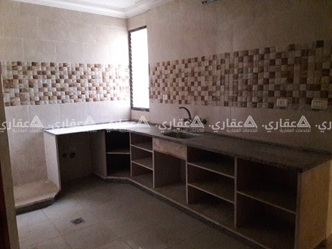شقة للبيع في منطقة راقية