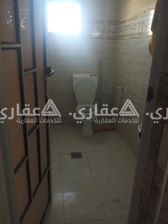 شقة مشطبة للبيع بعمارة سكنية