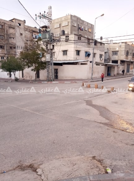 منزل على شارعين في غزة