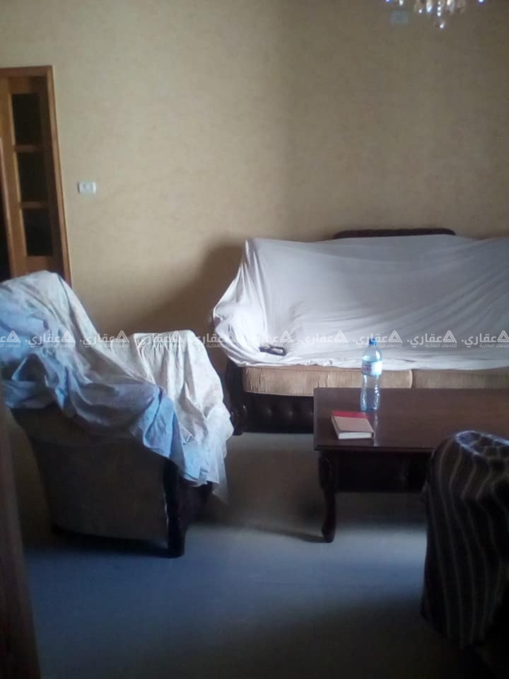 شقة طابق 2 مع عفشها للبيع
