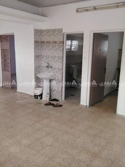 بيت ارضي اسبست مستقل للايجار مساحته 140 متر 