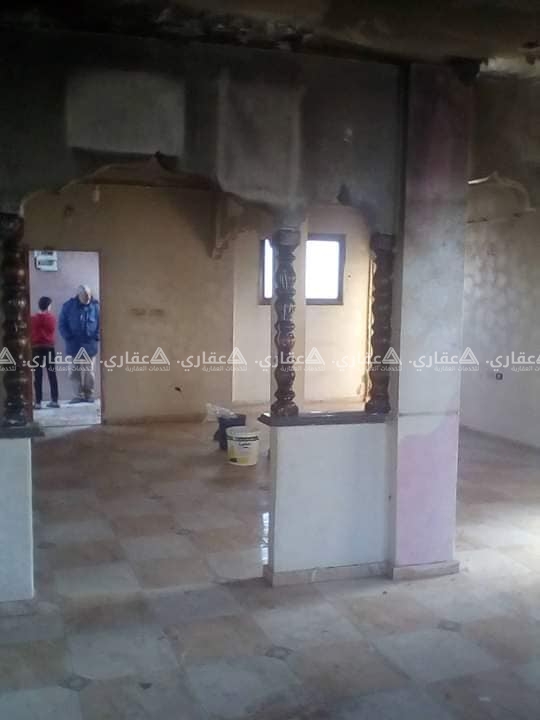 شقة في معسكر الشاطئ مشطبة دور ثالث واخير