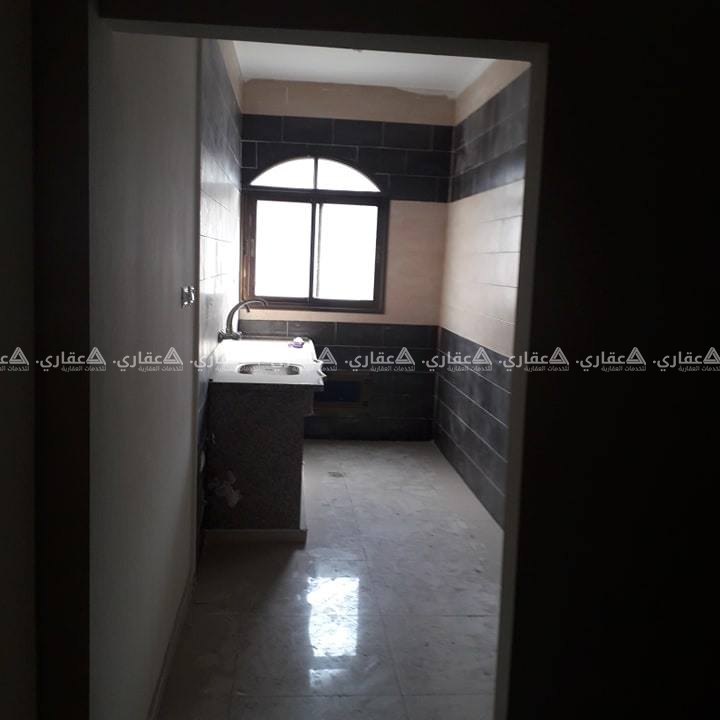 شقه جديده بوسط دير البلح