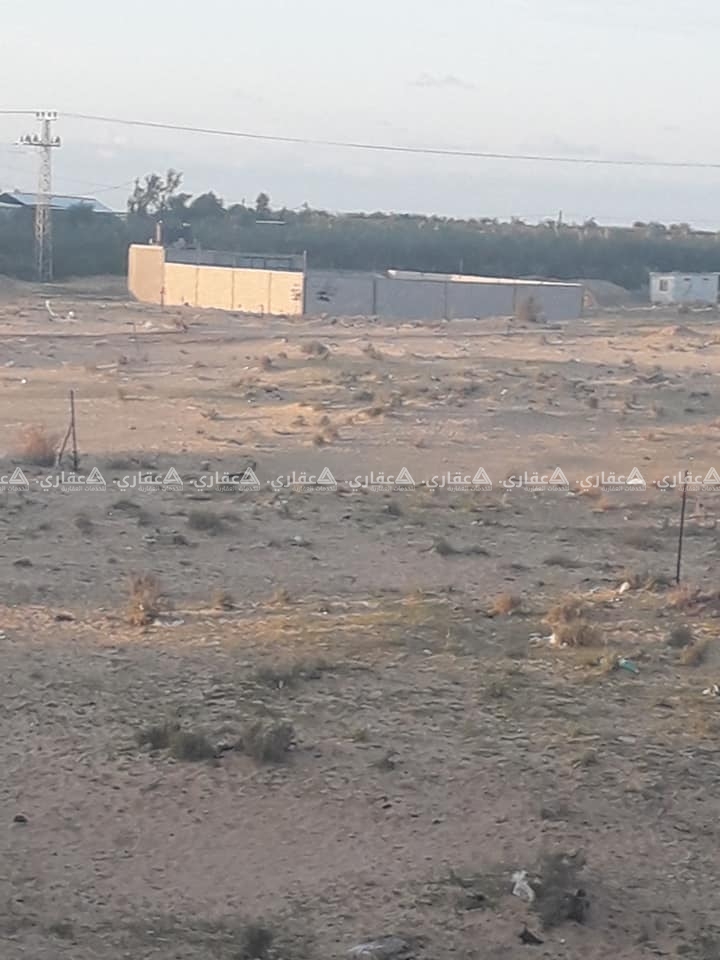 للبيع ٥٠٠متر على شارعين بجوار مدينة حمد