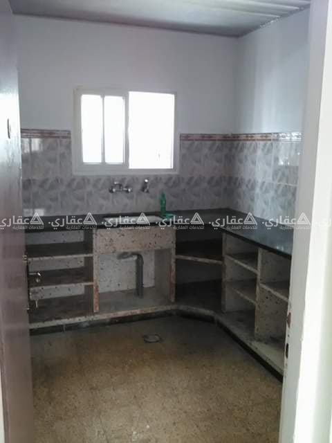 بيت ارضي اسبست مستقل للايجار مساحته 140 متر 