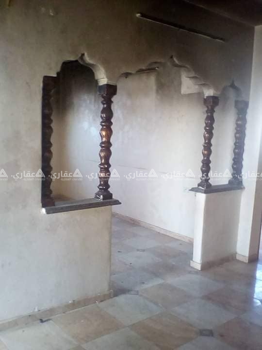 شقة في معسكر الشاطئ مشطبة دور ثالث واخير