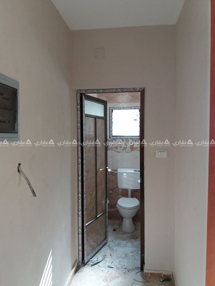 شقه للبيع النصر الغربي عماره حديثه البناء