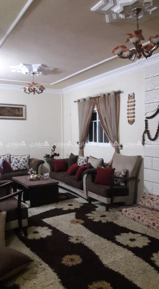 بيت 3 طوابق في تل الهوا للبيع