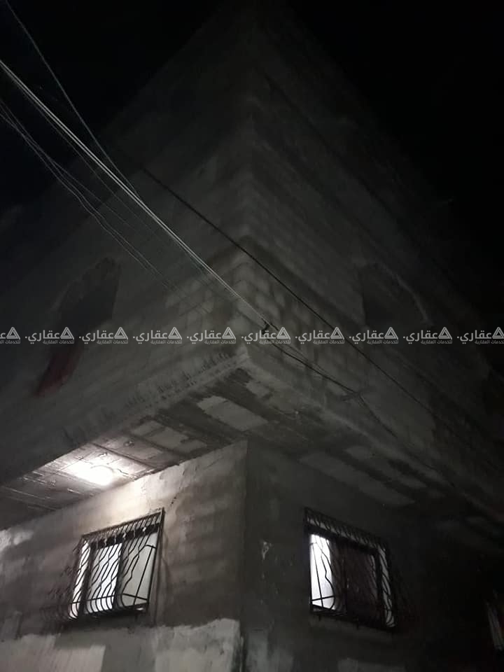 منزل في منطقة المخابرات ارض الغول بجانب ديوان عائلة الغول