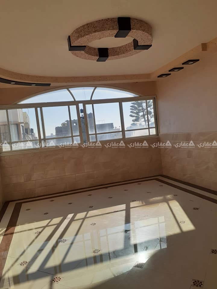 شقة للايجار ب 650شيكل 