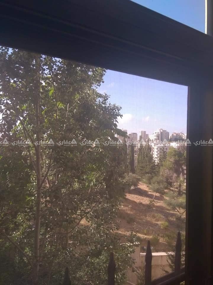 شقة للايجار في المصايف .قرب الشارع العام