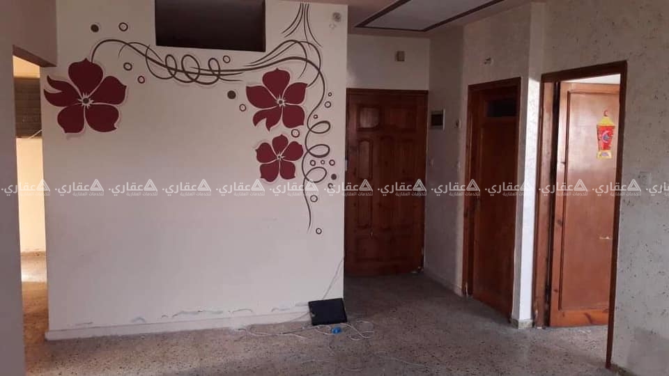 شقة ولا بالاحلام  تقع في خانيونس شارع جلال