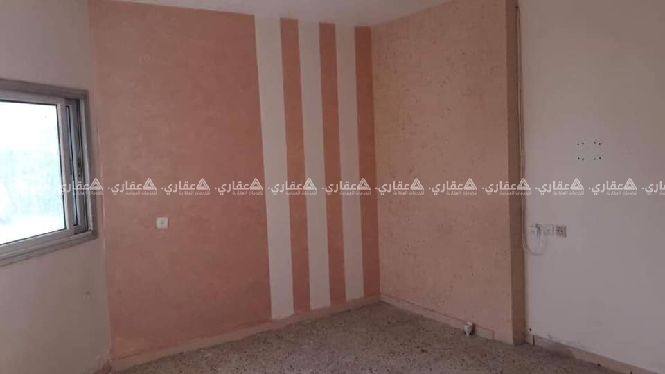 شقة ولا بالاحلام  تقع في خانيونس شارع جلال