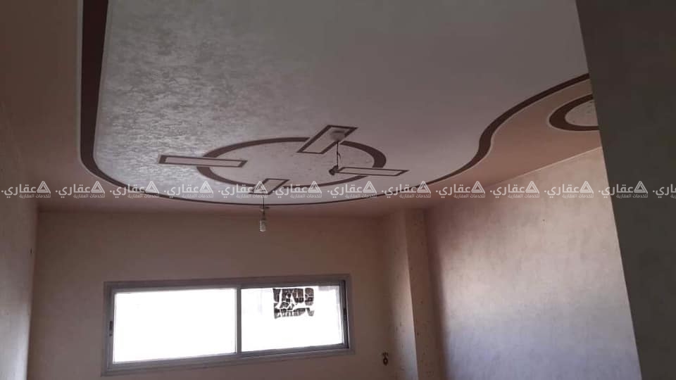 شقة ولا بالاحلام  تقع في خانيونس شارع جلال