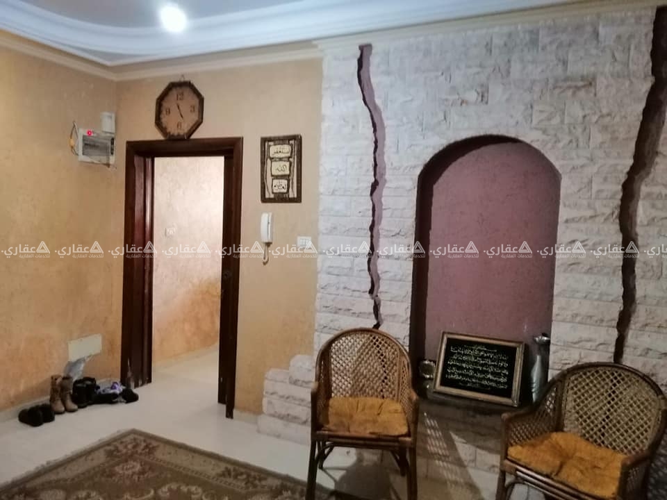 شقة سكنية طابق ثالث مطبة سوبرديلوكس