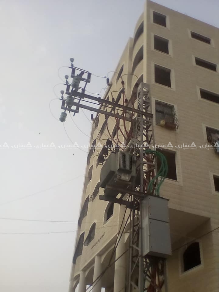 شقتين عظم في شارع النفق