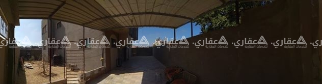 منزل من طابقين للبيع