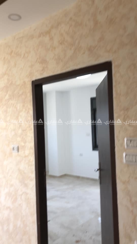 شقه للبيع في بيتونيا طابق ثاني