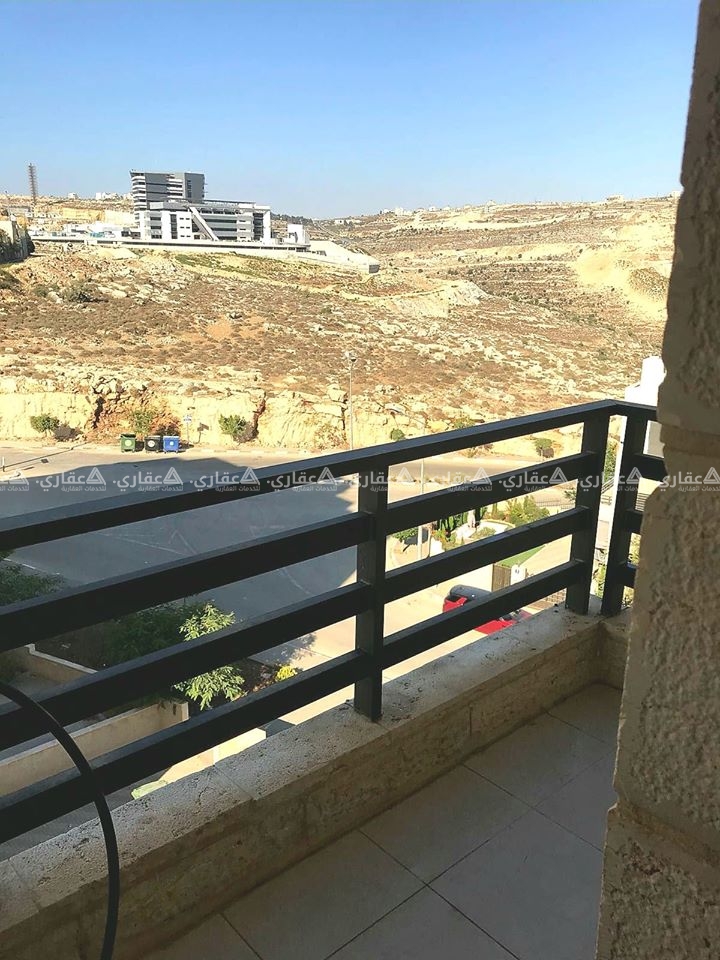 دوبلكس مميز للبيع في ضاحية الريحان بمساحة ٢٣٠ م