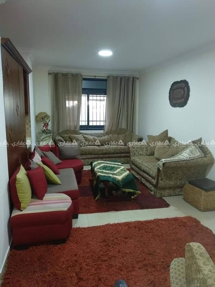شقة مفروشة للايجار عين مصباح مدخل خاص وحديقة