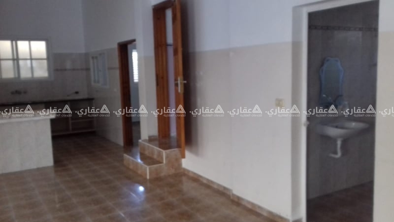 شقة للايجار - مساحة 200 متر