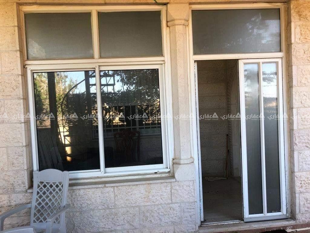 استديو مفروش للايجار مع مدخل خاص وحديقة 