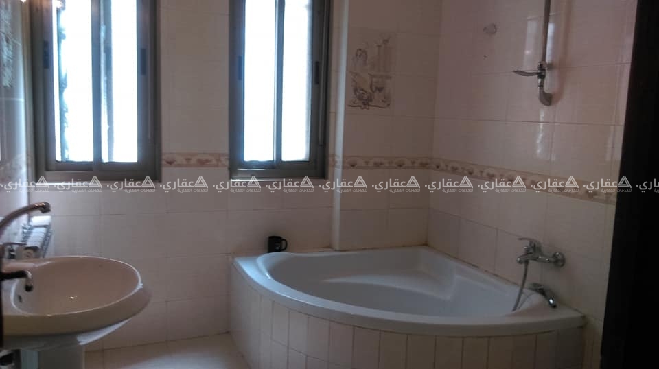 شقة للايجار في الطيرة 