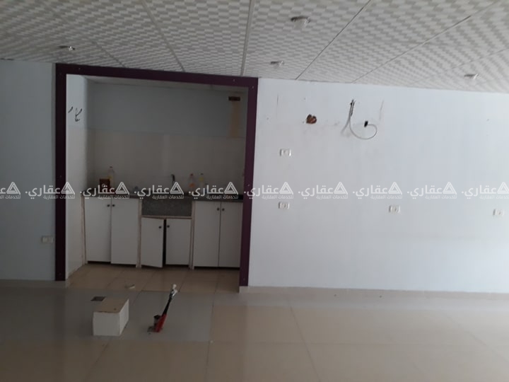 حواصل للبيع شارع جامعة القدس المفتوحة