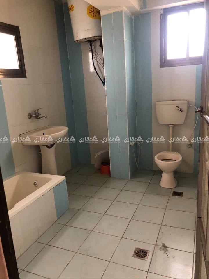 شقة للبيع في عمارة، سكنية حديثة البناء