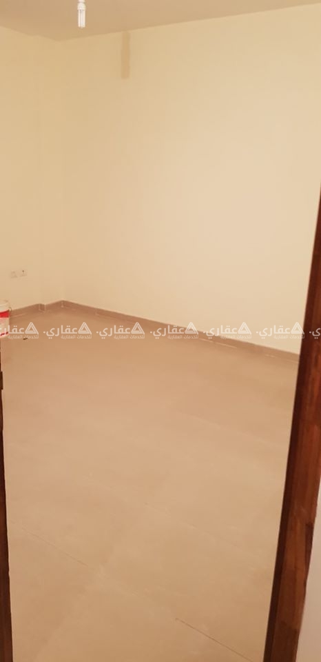 شقة فارغة للايجار قرب اشارة المقاطعة