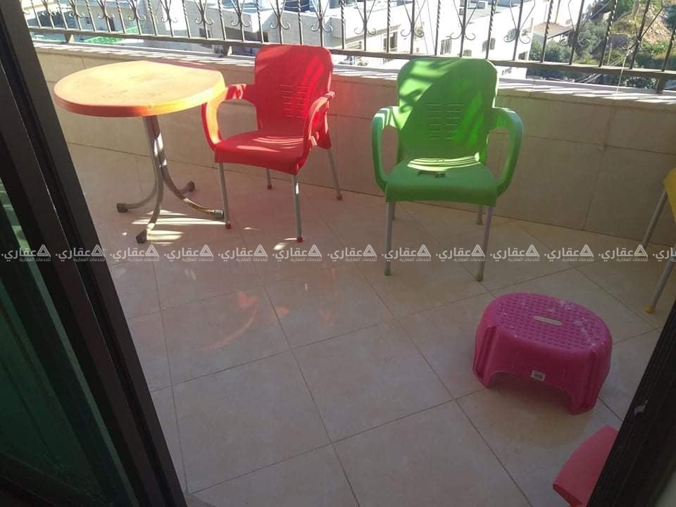 شقة للايجار أول ام الشرايط الشارع العام