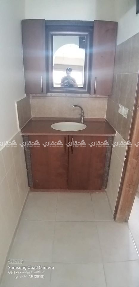 شقة للايجار في ام الشرايط