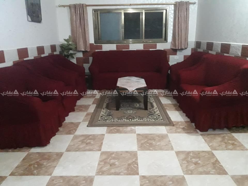 ارض ٤٥٠ م عليها بيت باطون في النصيرات