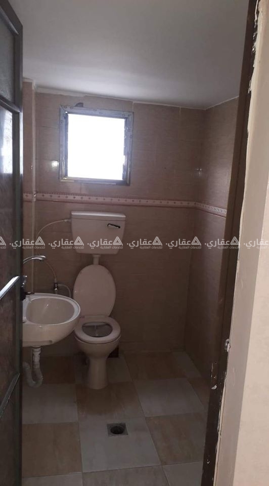 شقة سكنية للبيع او للبدل مفترق رمزون الشيخ رضوان