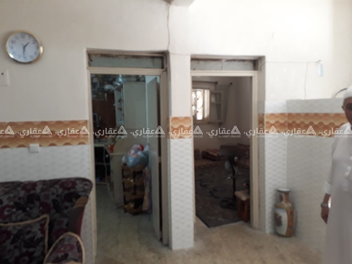 عمارة للبيع علي شارعين ...شارع 5متر علي 5متر