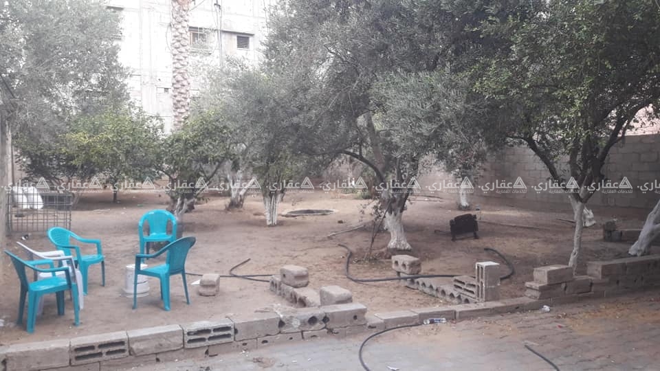منزلين للبيع + أرض في شارع يافا