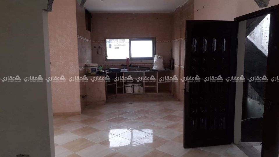 شقة سكنية للبيع او للبدل  مفترق رمزون الشيخ رضوان
