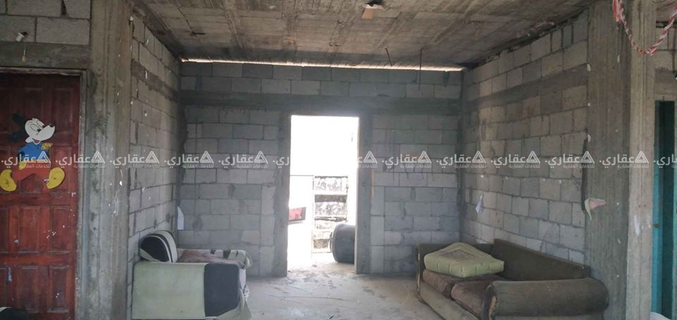 منزل للبيع في المنطقة الغربية وقريبة من البحر 