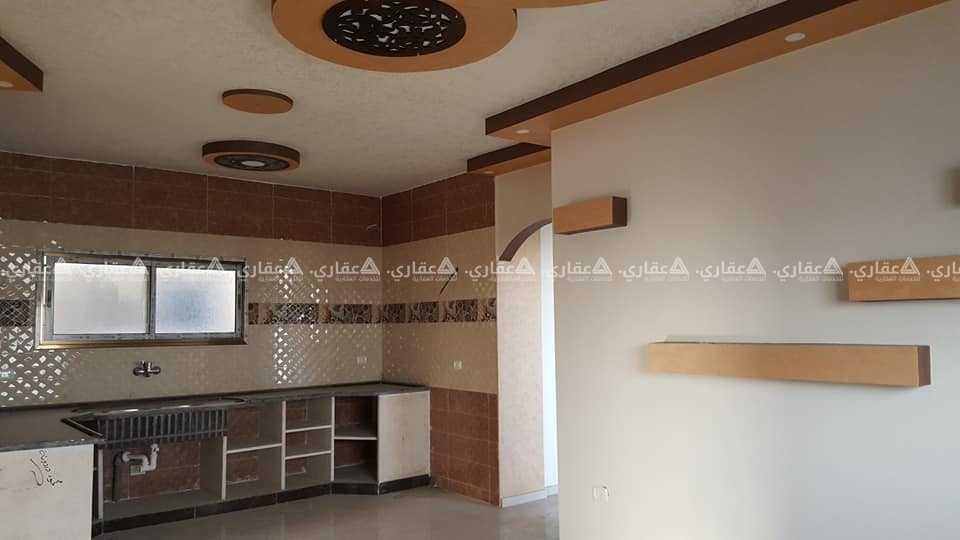 للبيع رووف في عمارة سكنية تشطيب سوبرلوكس