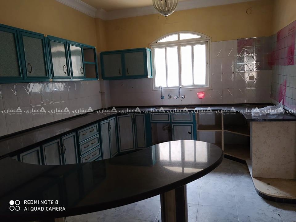 شقة فى عمارة سكنية ... مشطبة تشيطب راقى